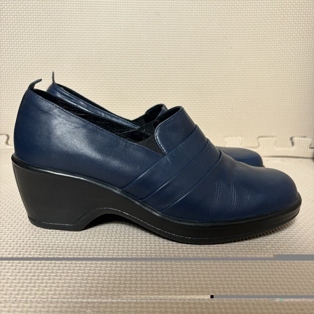 Dansko Womens Blue Leather Aubrey Pleated Slip-on Clogs Shoes EU 41/US 10.5 Work - Picture 2 of 11